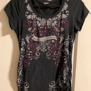 Women’s Used South Pole shirt